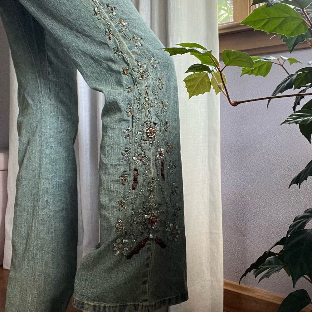 Juliette Embroidered Flare Jeans